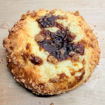 Maple Pumpkin Cheesecake Kolache