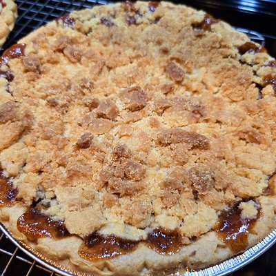 Apple-Bomb Crumble Pie