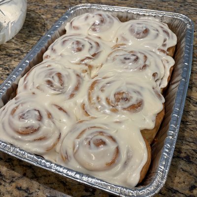 Cinnamon Rolls - 4 Pack