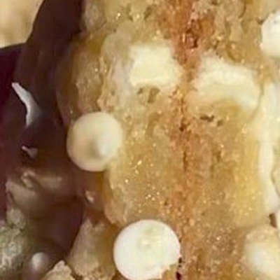 Macadamia Nut Cookie