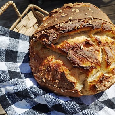 Golden Hearth Loaf (Honey Oat)