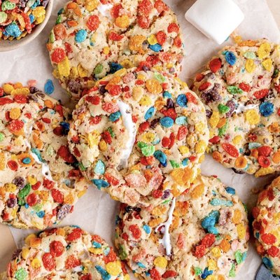 stuffed fruity pebble 