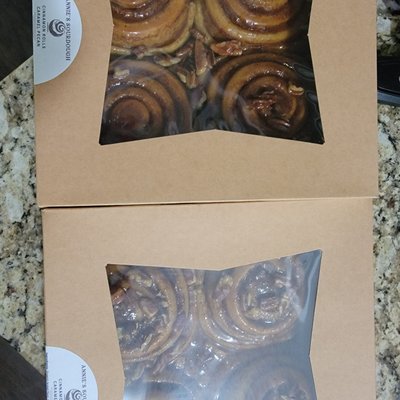 Sourdough Cinnamon Rolls 4 Pack-Caramel Pecan