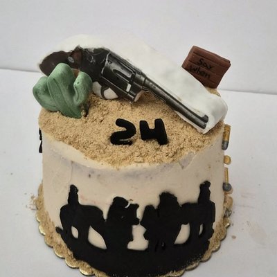 8 Inch Round Cake