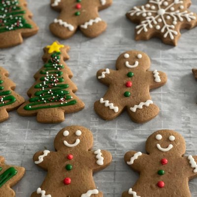 Gingerbread cookie 