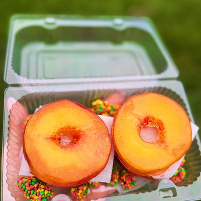 12 Candied Peach Rings 