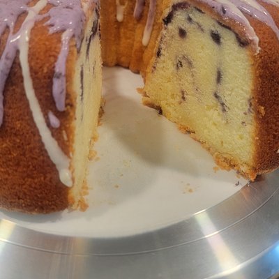 Fresh Lemon Blueberry Cream Cheese Pound Cake