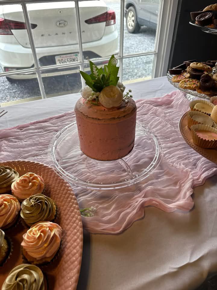 Naked 6 in Cake 