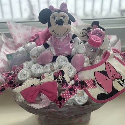 Custom Diaper Bouquet – A Unique Baby Gift 