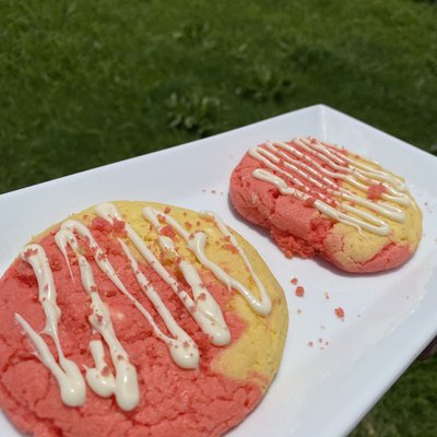 2 S𝐭𝐫𝐚𝐰𝐛𝐞𝐫𝐫yL𝐞𝐦𝐨𝐧 C𝐨𝐨𝐤𝐢𝐞🍋🍓 