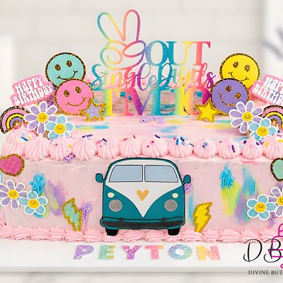 Quarter Sheet Cake (2 Layer) 