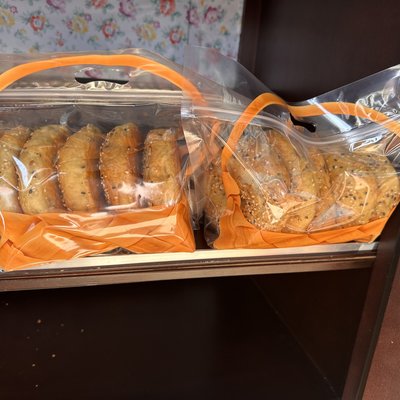 Everything Bagels