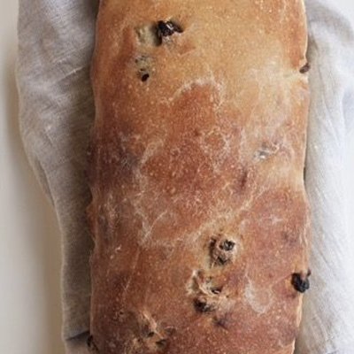 Cinnamon Raisin Bread