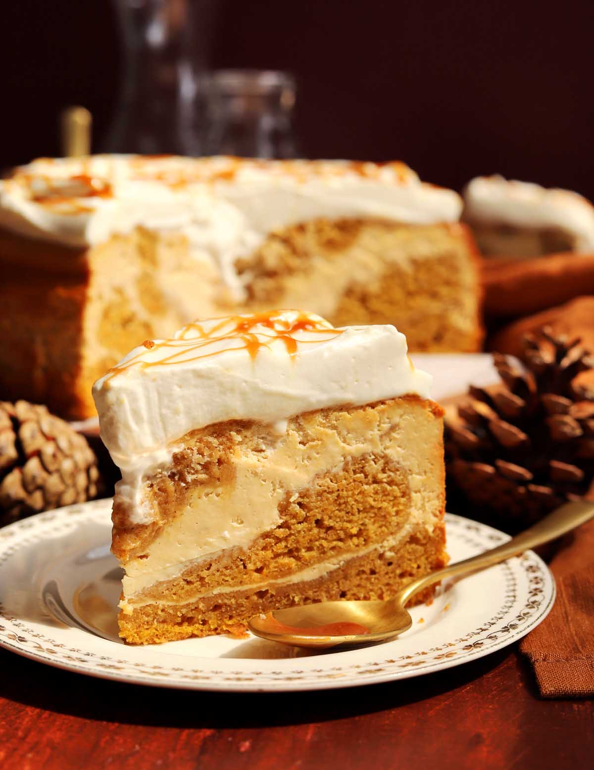 Pumpkin Cheesecake Cake