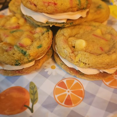 Birthday Cake Sandwich Cookies 6 Pack