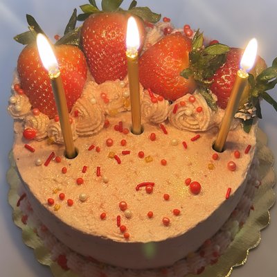 Strawberry Cake