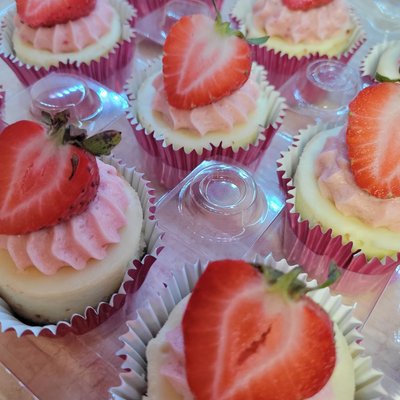 Mini Cheesecakes 