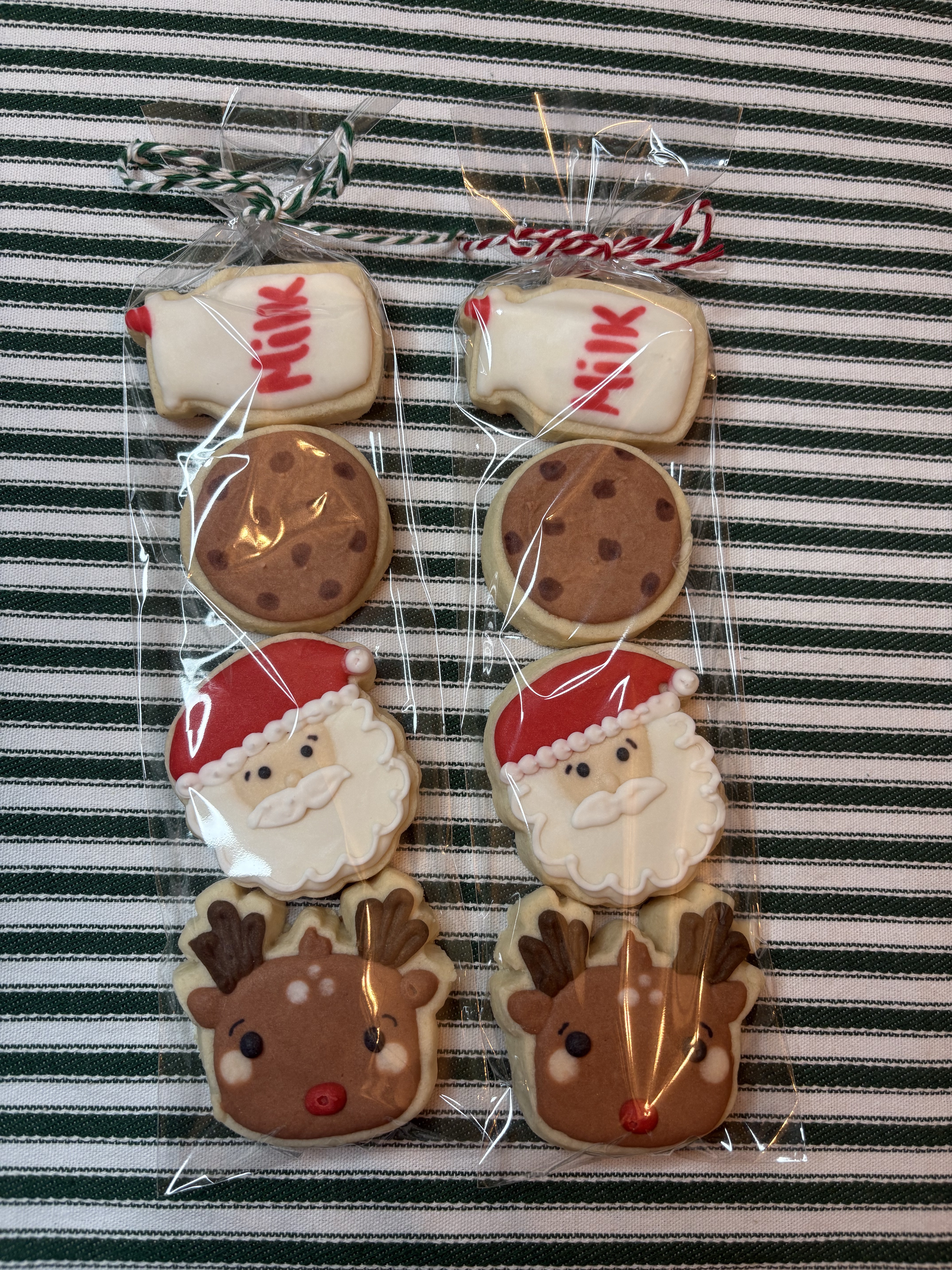 Mini Christmas Set- 4 Ct 