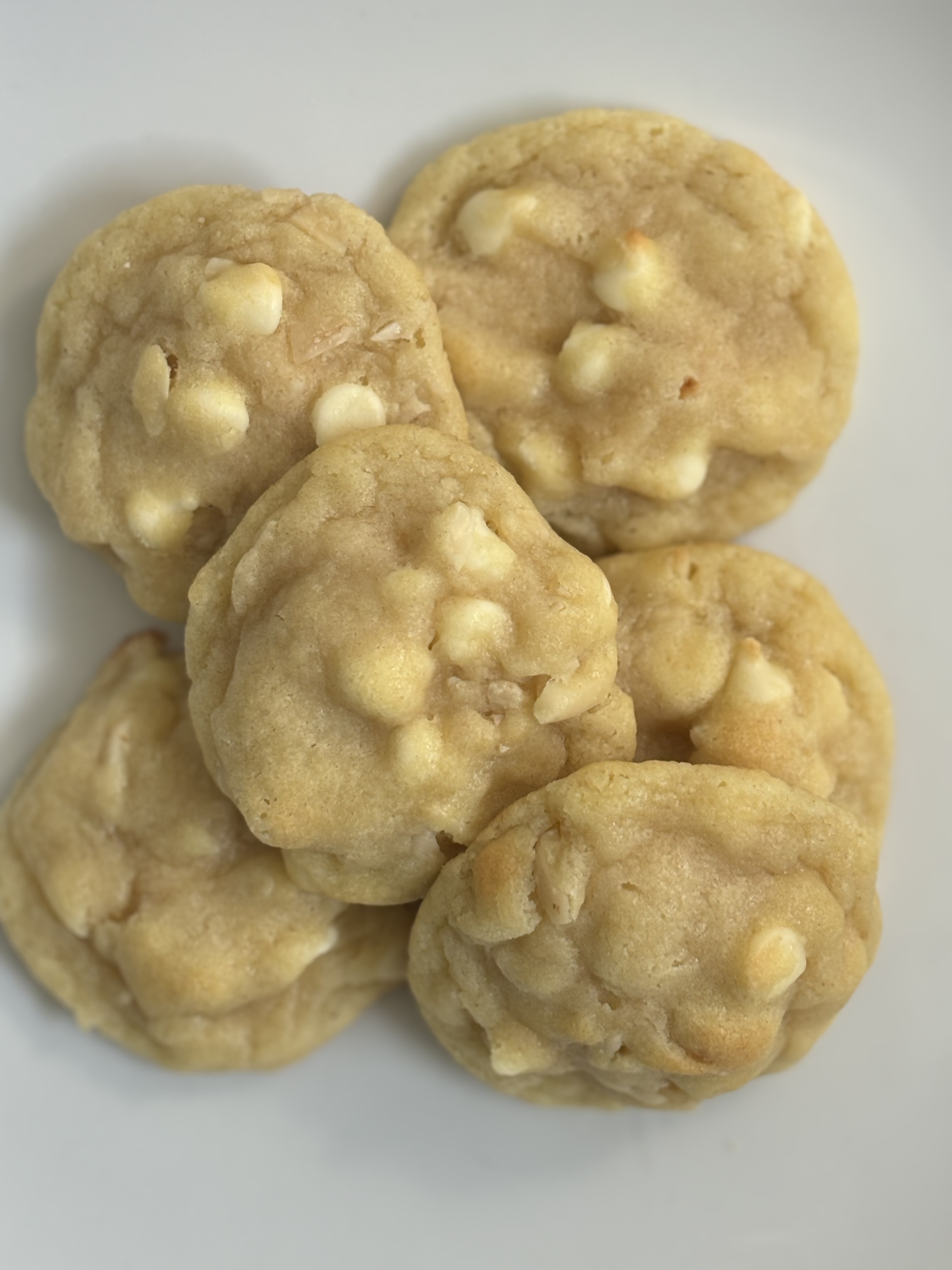 Almond White Chocolate Chip