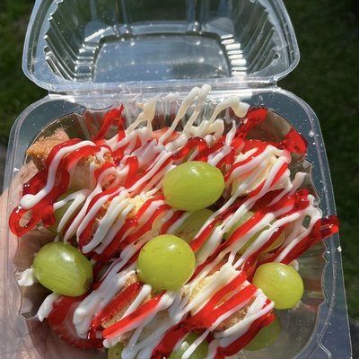 Small Cheesecake Fruit Salad 