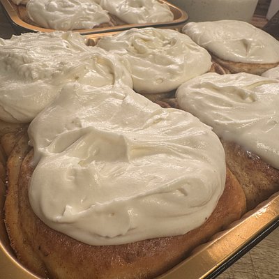 Cinnamon Rolls & Sweet Rolls 6 pack