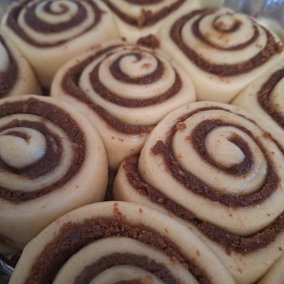 1 Dozen Sourdough Cinnamon Rolls
