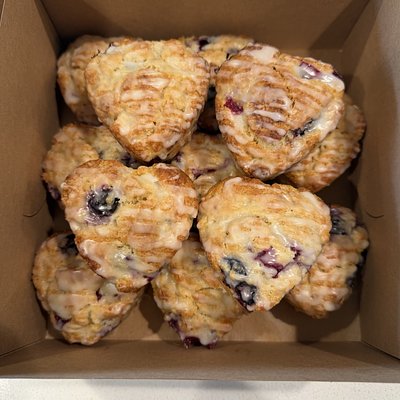 Blueberry Scones With A Vanilla Drizzle (12)