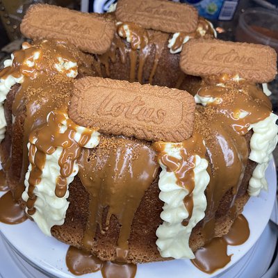  P𝑜𝓊𝓃𝒹 C𝒶𝓀𝑒 🍞