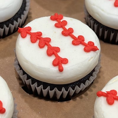 Custom Cupcakes - Standard Size