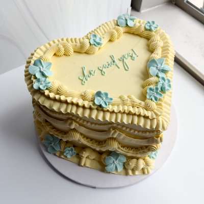 10” Cake