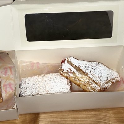 Apple Turnovers 