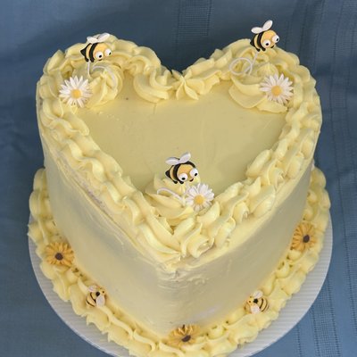 8” Heart Cake