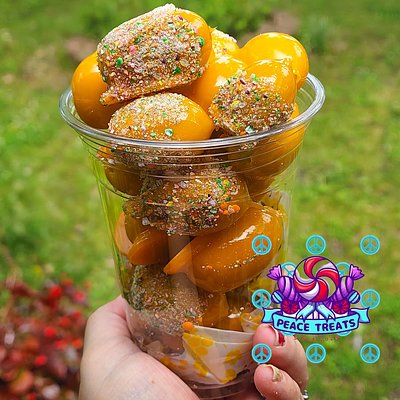 Large Bucket Grapes-16oz Container