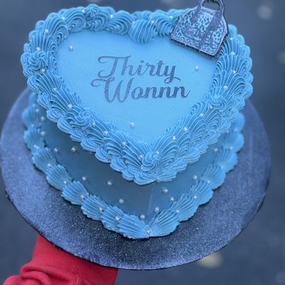 8” Heart Cake 
