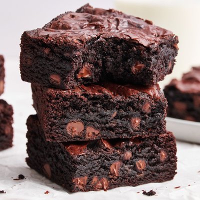 Classic Fudge Brownies 6ct