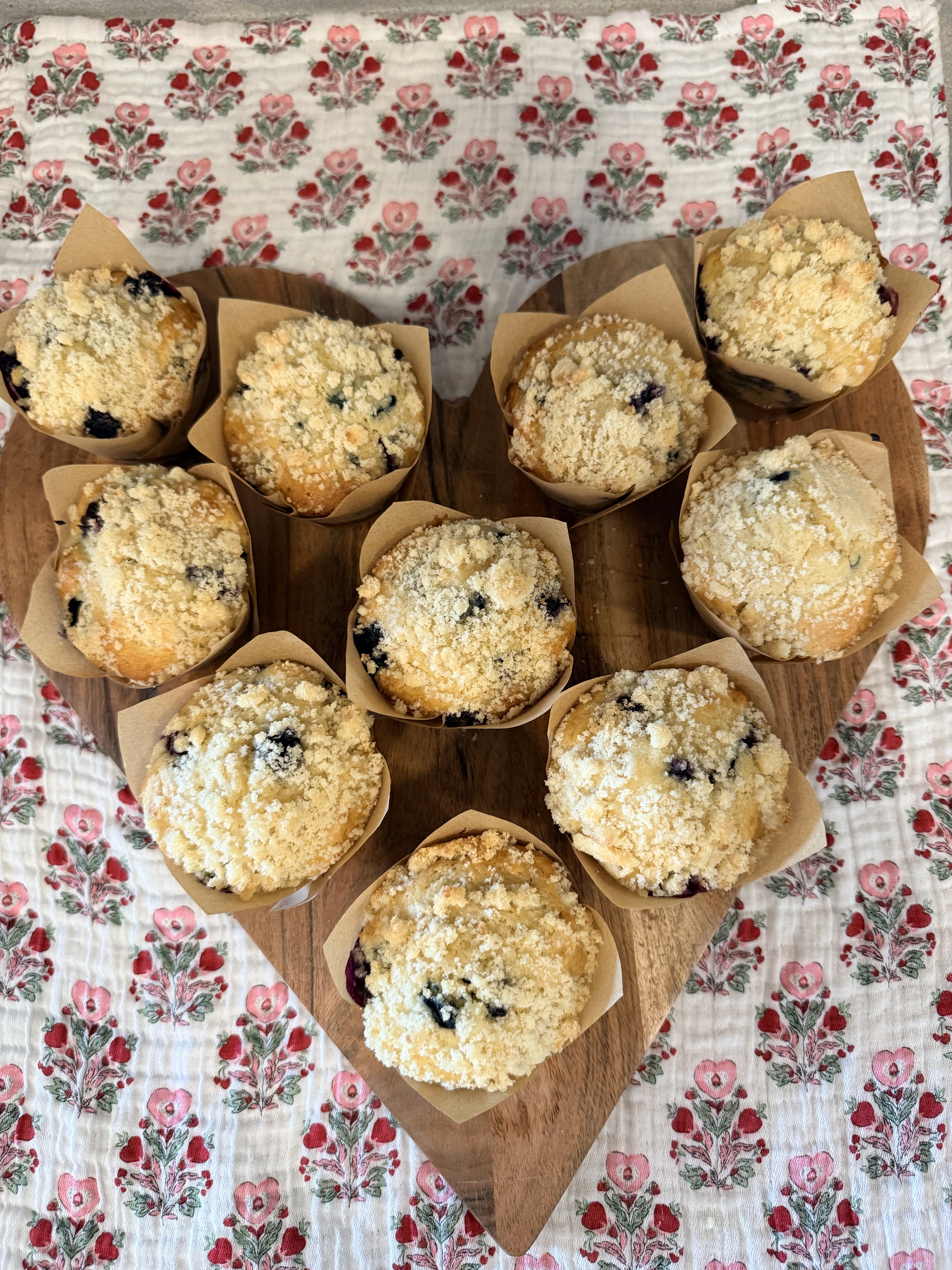 Blueberry Crumble Sourdough Muffins 6ct
