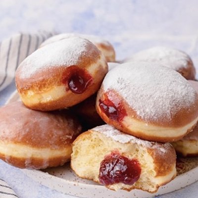 Packzi’s - 4 pack (Strawberry/Blueberry)- pickup on 02/13