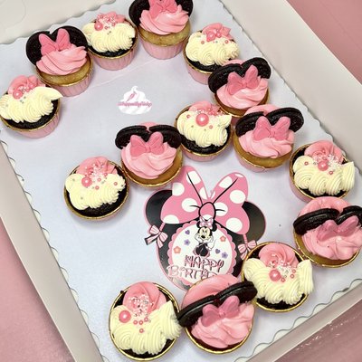 Pull Apart Custom Cupcakes 