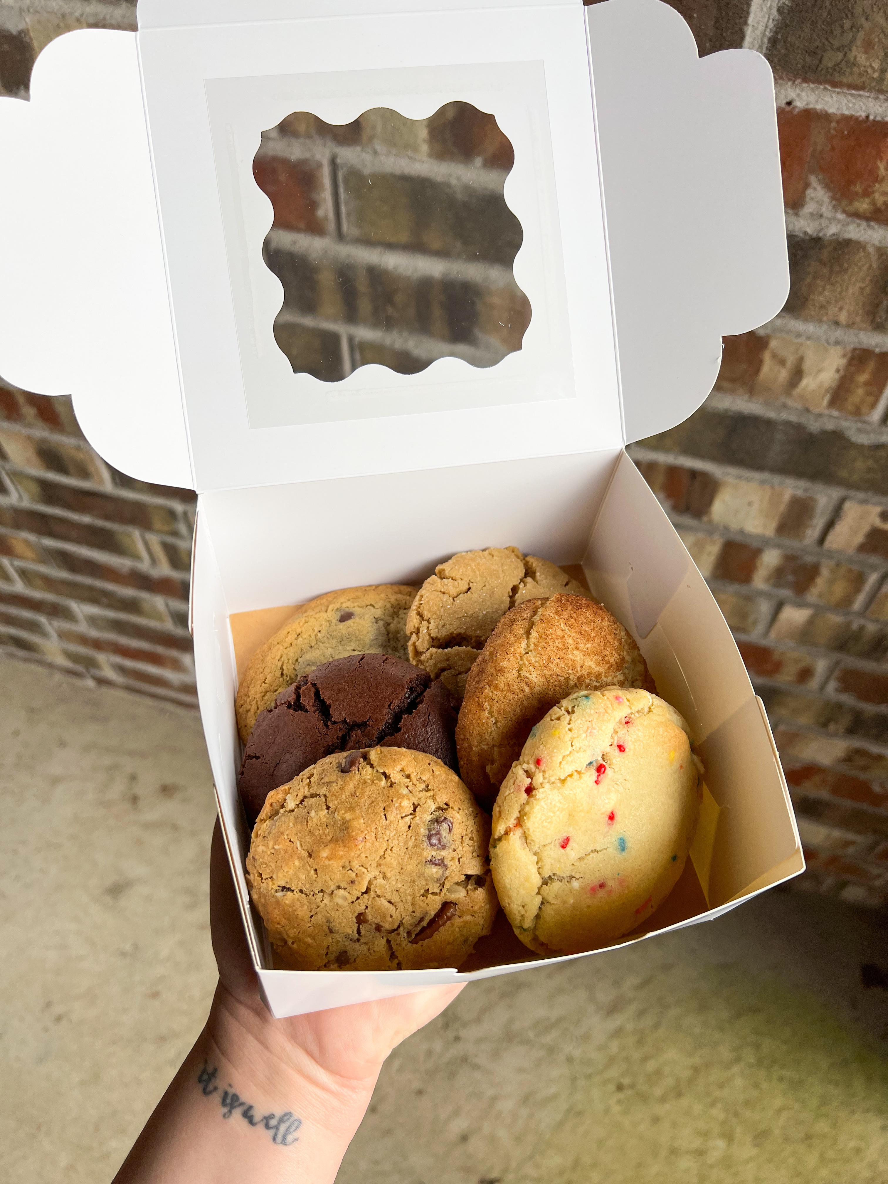 Pick 6 : Cookie Box