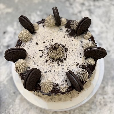 Tiffany’s Oreo royale Cake