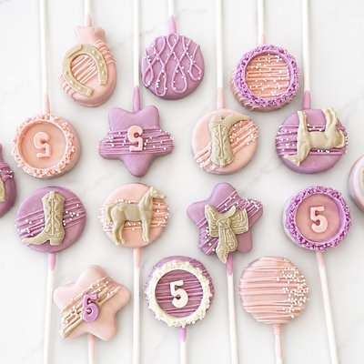 Custom Cake pops
