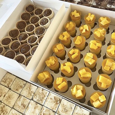 Signature Dessert Delicacy Party Package