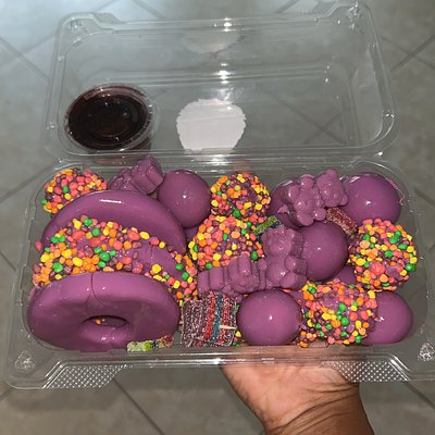 Candied Pineapples & Grapes Combo