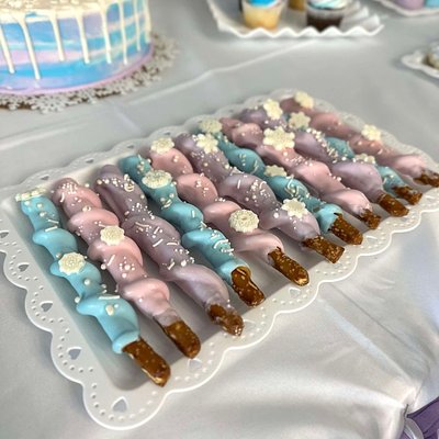 Caramel Covered Pretzels