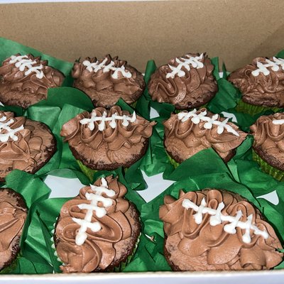 Football Cupcakes