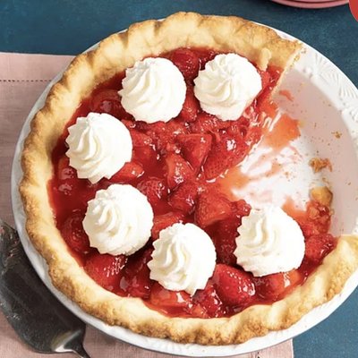 Strawberry Glaze Pie