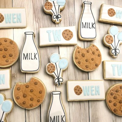 Custom Sugar Cookies With Royal Icing