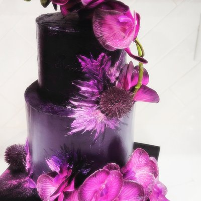 2 Tier Cake