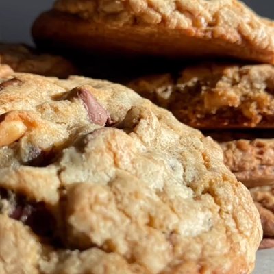 Chocolate Chip - Walnut Cookie