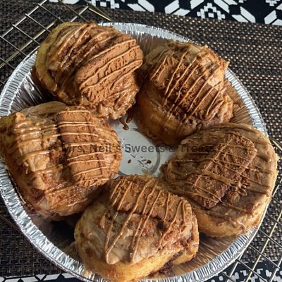 Cookie Butter Cinnamon Rolls 5ct